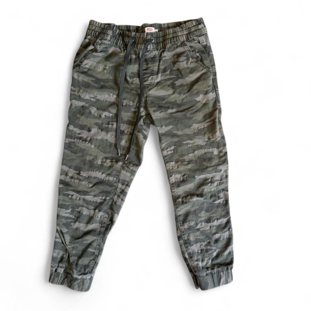 Levi's Green Camo Joggers